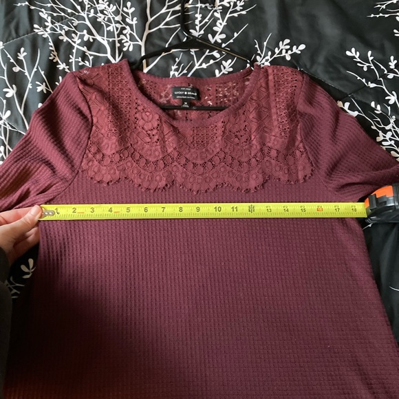 Lucky Brand, maroon long sleeve shirt. - Picture 9 of 11